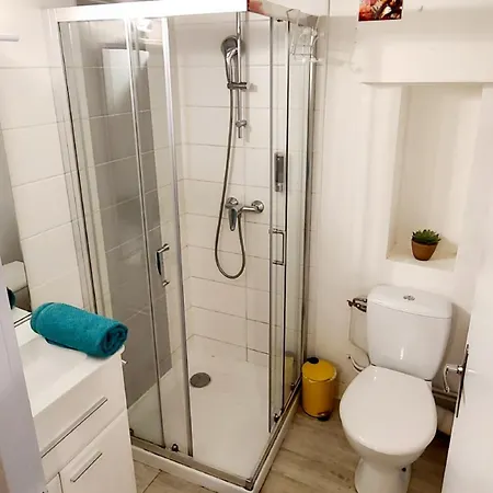 Yellow - Coeur De Apartment