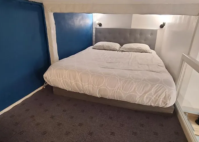 Yellow - Coeur De Apartment Poitiers